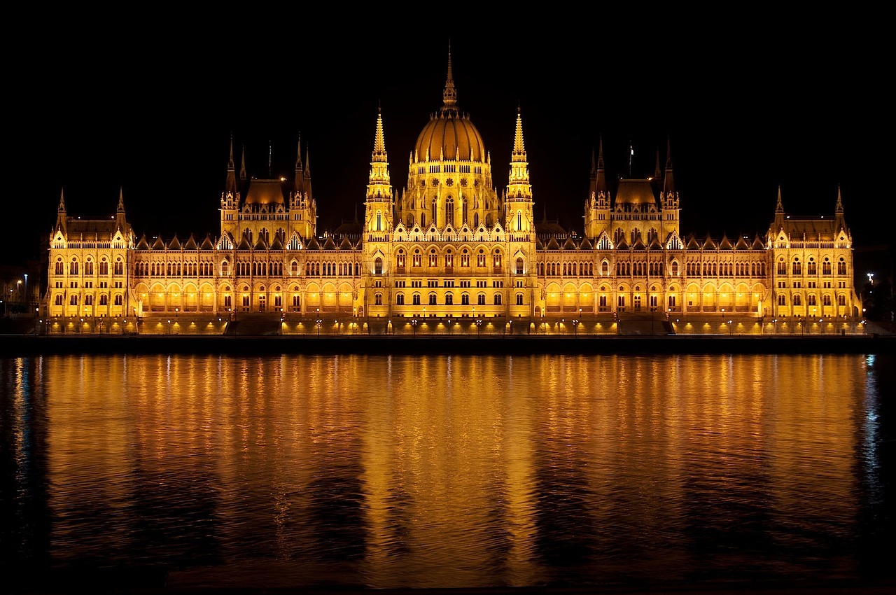 Tour de 14 días desde Praga: Europa central con Madrid