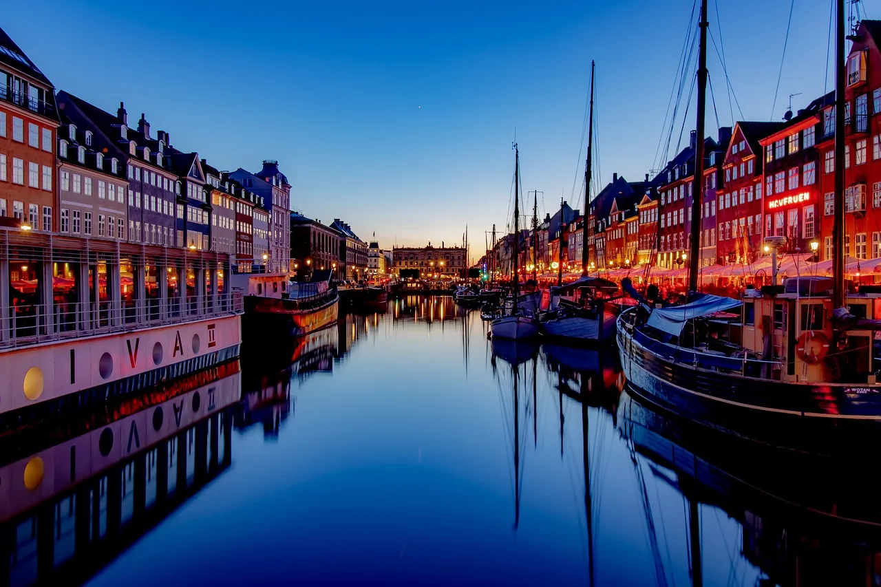 Tour de 11 días desde Copenhague: Escandinavia y fiordos