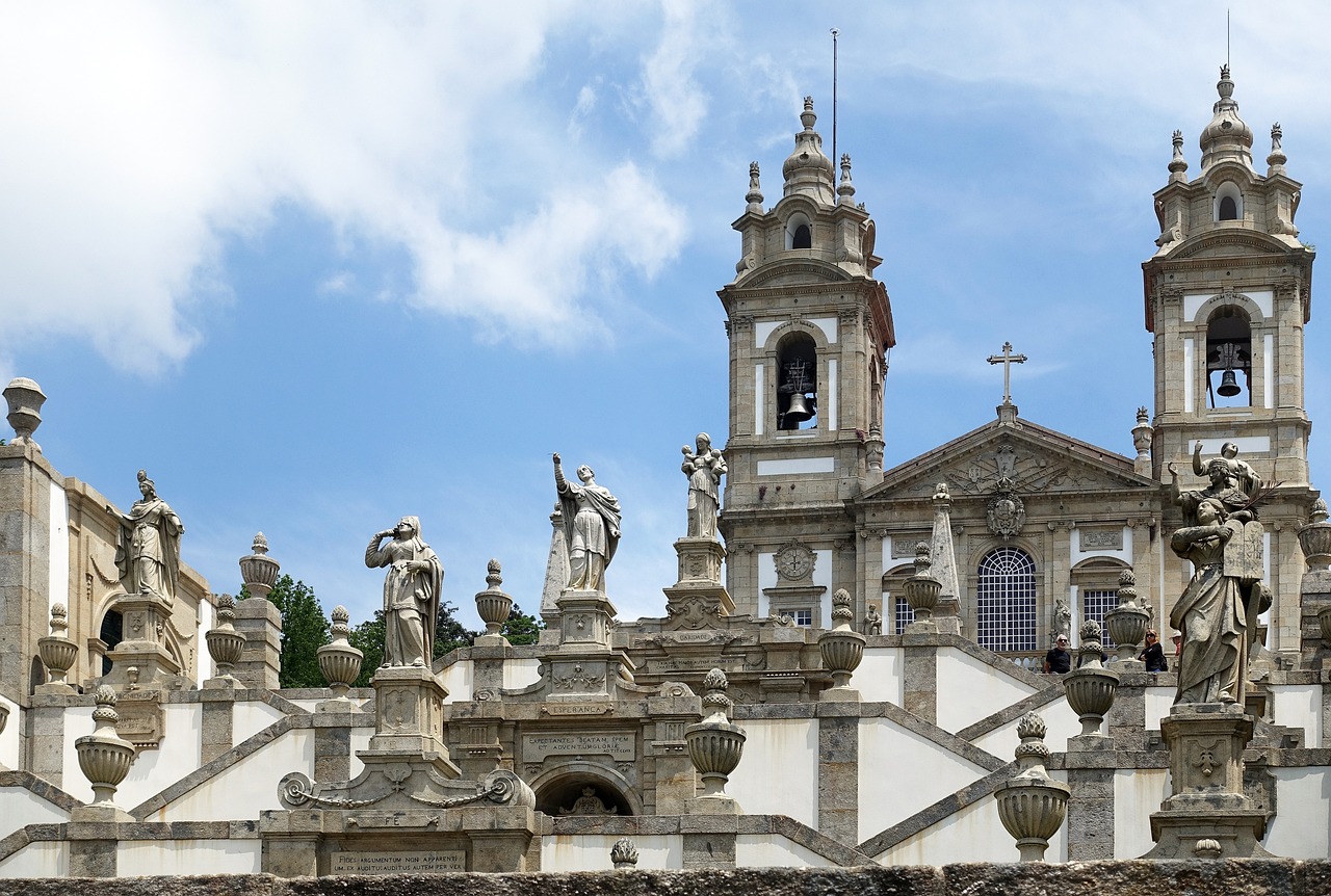 Tour de 6 días desde Madrid: Portugal y Galicia