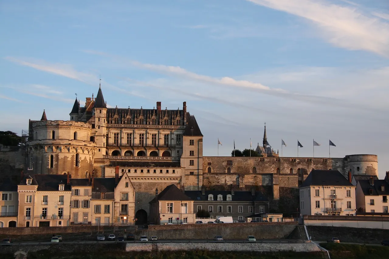 Tour de 11 días desde París: Francia con Lourdes y Estrasburgo