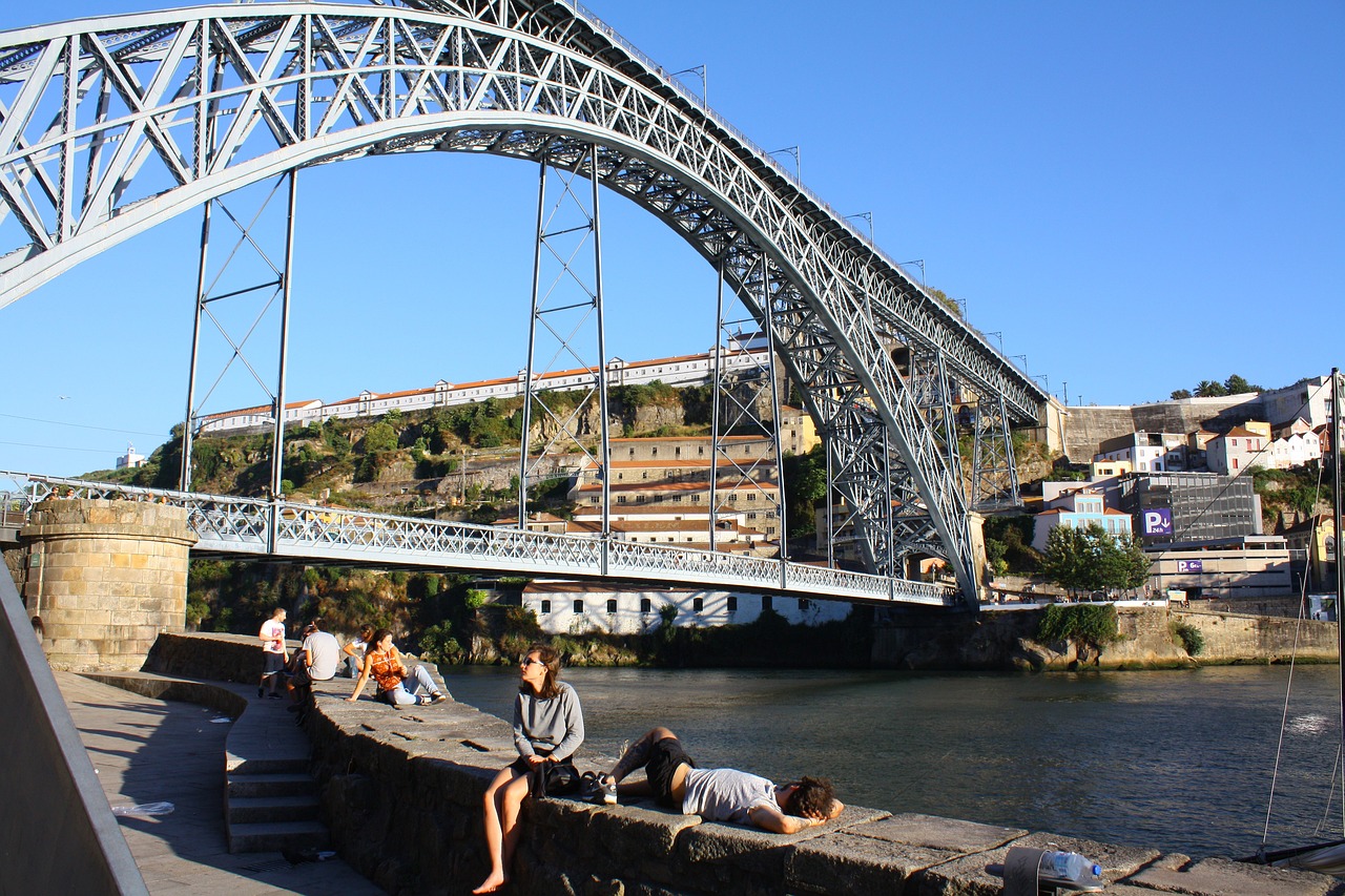 Tour de 9 días desde Lisboa: Oporto, Galicia y Asturias