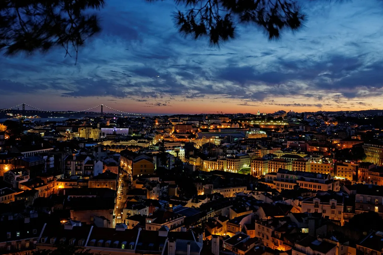 Tour de 6 días por Portugal: Lisboa, Coímbra y Oporto